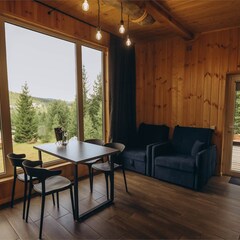 Глэмпинг Ладаглэмп, Свердловская область