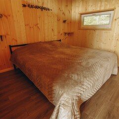 Глэмпинг Ладаглэмп, Свердловская область