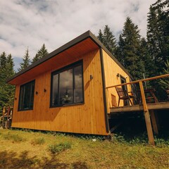 Глэмпинг Ладаглэмп, Свердловская область