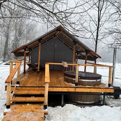 Глэмпинг Белый Кролик, Краснодарский край