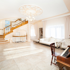 Дом Замок на берегу озера, Московская область