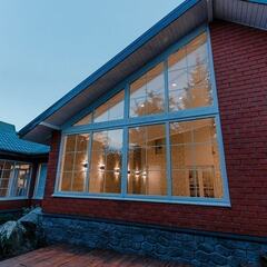 Дом Замок на берегу озера, Московская область