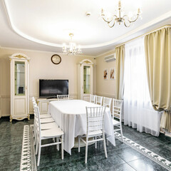 Дом с двумя бассейнами и банкетным залом на Дмитровском шоссе, Московская область