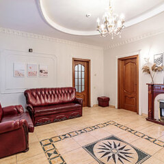 Дом с двумя бассейнами и банкетным залом на Дмитровском шоссе, Московская область