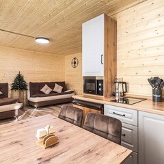 База отдыха Happy House Arkhyz, Республика Карачаево-Черкесия 