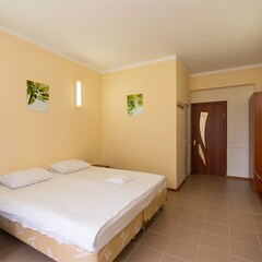 Отель Grand Crystal Group, Краснодарский край