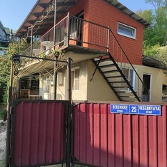 Отель Под пальмой, Краснодарский край
