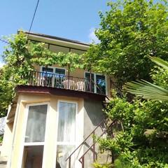Отель Под пальмой, Краснодарский край