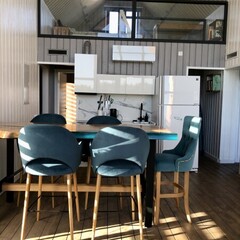 Глэмпинг Sheluha house Барн2 с панорамным видом, Московская область