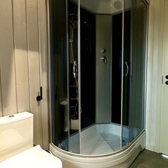 Глэмпинг Sheluha house Барн2 с панорамным видом, Московская область