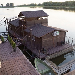 Загородный клуб Атмосфера, Астраханская область