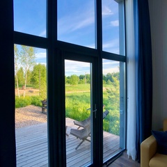 Глэмпинг Sheluha house Уютный Tiny House с мансардным окном, Московская область