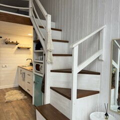 Глэмпинг Sheluha house Уютный Tiny House с мансардным окном, Московская область