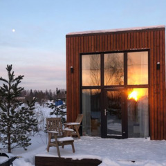 Глэмпинг Sheluha house Уютный Tiny House с мансардным окном, Московская область