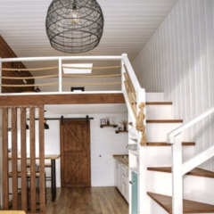Глэмпинг Sheluha house Уютный Tiny House с мансардным окном, Московская область