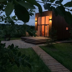 Глэмпинг Sheluha house Уютный Tiny House с мансардным окном, Московская область