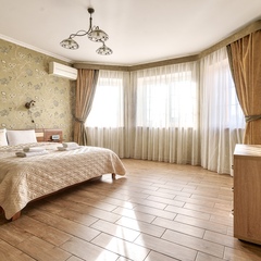 Дом Apart Mari с баней, бассейном, бильярдом, Город Гурьевск (Калининградская область), Калининградская область