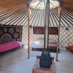 Глэмпинг Золотая Юрта, Иркутская область