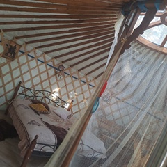 Глэмпинг Золотая Юрта, Иркутская область