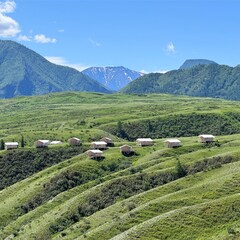 Глэмпинг Выше гор Инегень, Республика Алтай