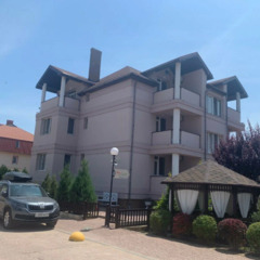 Вилла Лайт, Крым