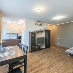 Апартаменты Сон и Душ на Карла Либнехта, Свердловская область