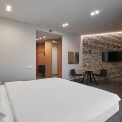 Отель Дивс, Свердловская область