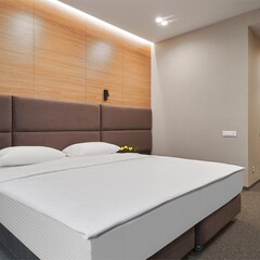 Отель Дивс, Свердловская область