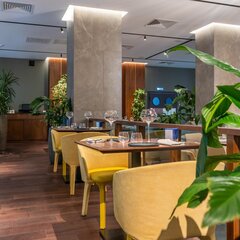 Отель ФарФор Инн и Сьют, Свердловская область