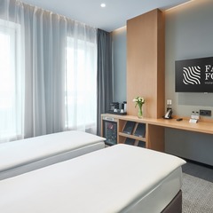 Отель ФарФор Инн и Сьют, Свердловская область