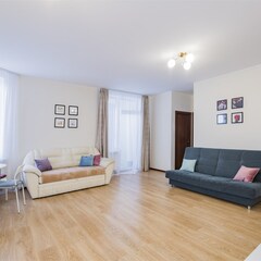 Апартаменты Сон и душ на Стрелочников, Свердловская область