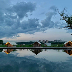 Глэмпинг Остров, Московская область