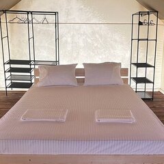 Глэмпинг Соленый берег, Новосибирская область