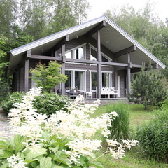 Загородный дом для 6 гостей рядом с лесом и озером в пос. Мысовое, Ленинградская область