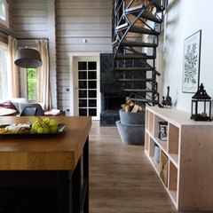 Загородный дом для 6 гостей рядом с лесом и озером в пос. Мысовое, Ленинградская область