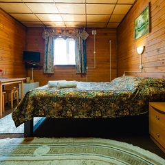 Отель Петровский берег, Ярославская область