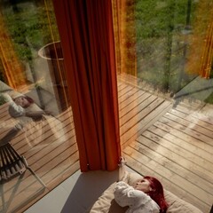 Дом Зеркальный, Ленинградская область