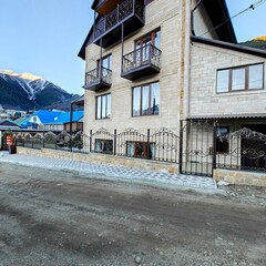 Гостиница Golden House, Республика Карачаево-Черкесия 