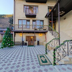 Гостиница Golden House, Республика Карачаево-Черкесия 