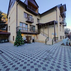 Гостиница Golden House, Республика Карачаево-Черкесия 