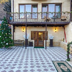 Гостиница Golden House, Республика Карачаево-Черкесия 