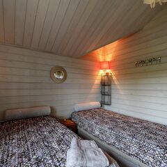 Вилла Смородина, Свердловская область