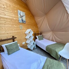 Глэмпинг Клевер, Ярославская область