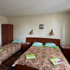 Гостевой дом Подсолнухи (Феодосия), Крым