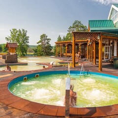 Загородный клуб Аван, Тюменская область