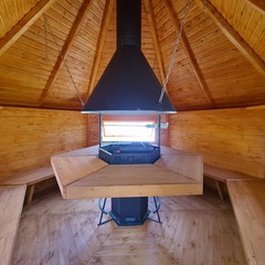 Загородный клуб Аван, Тюменская область