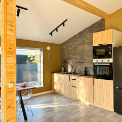 Гостевой дом Дельфин Хаус, Тюменская область