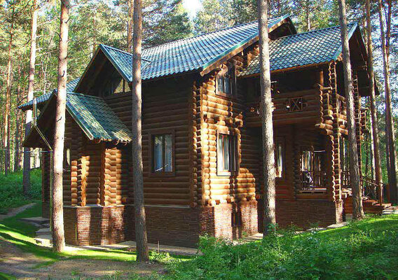 КЕДРОВЫЙ ДОМ