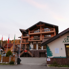 Отель Green Landiya Hotel, Алтайский край