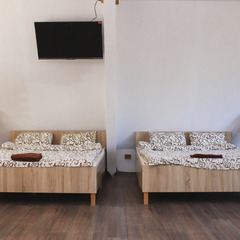 База отдыха База отдыха Хижина Лесника, Крым